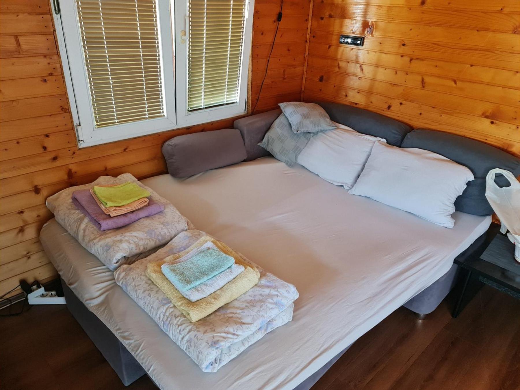 Kuca I Splav Na Reci Savi Vila Belgrado Quarto foto